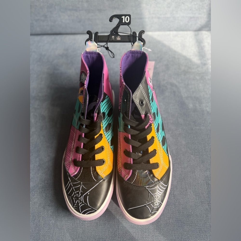Disney Nightmare Before Christmas High Top Lace Up Sneakers Woman’s SZ 10 New - Picture 2 of 8